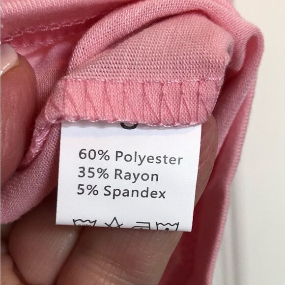 UNBRANDED BARBIE - 🎉HPx2🎉 NWT - L Sz S Tee. Pink Graphic Barbie Short Sleeve - Picture 9 of 11